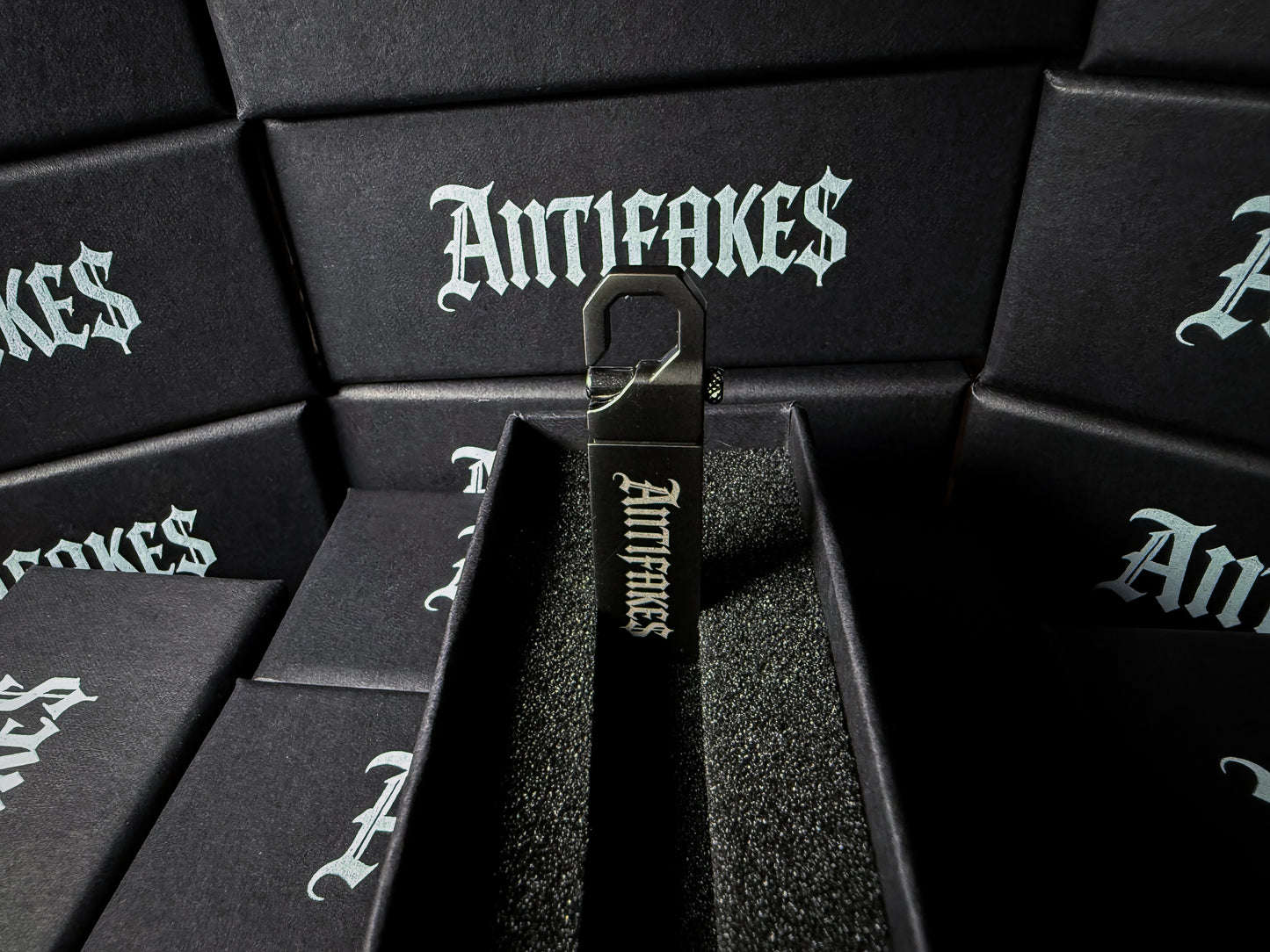 “FLASH32” BY ANTIFAKE$